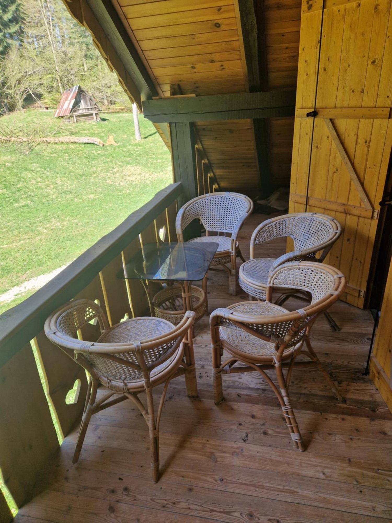 Koca V Gozdu, Forest House Near Bled Exterior foto